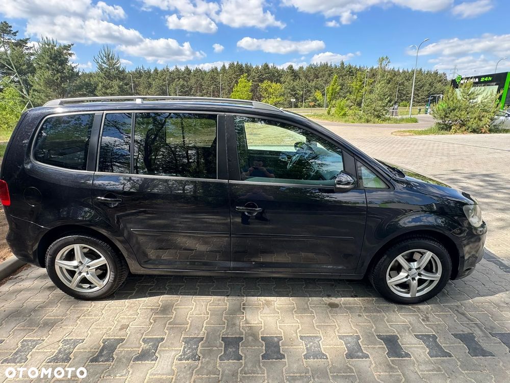 Volkswagen Touran 2.0 TDI Highline DSG - 7
