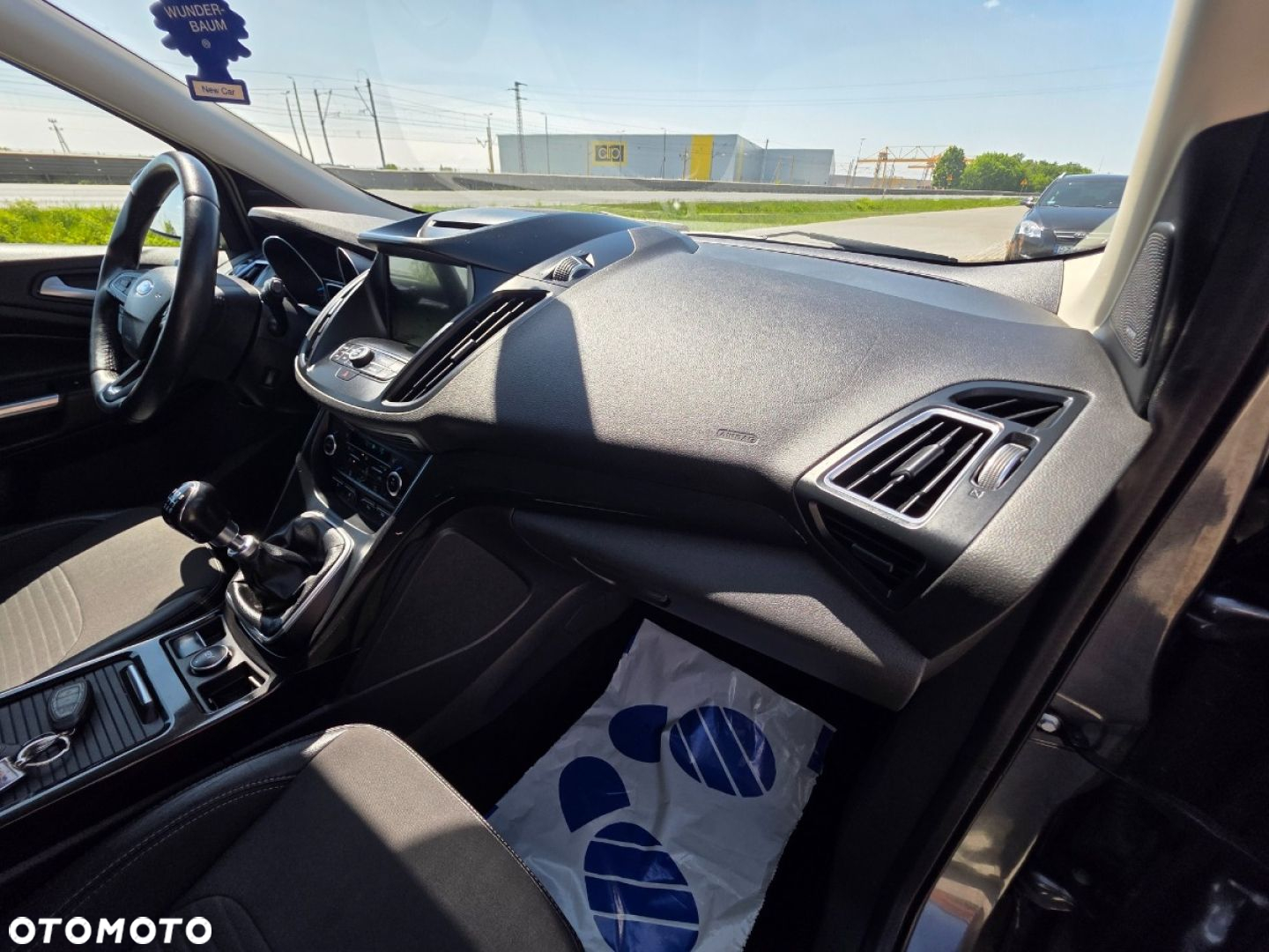 Ford Kuga - 24