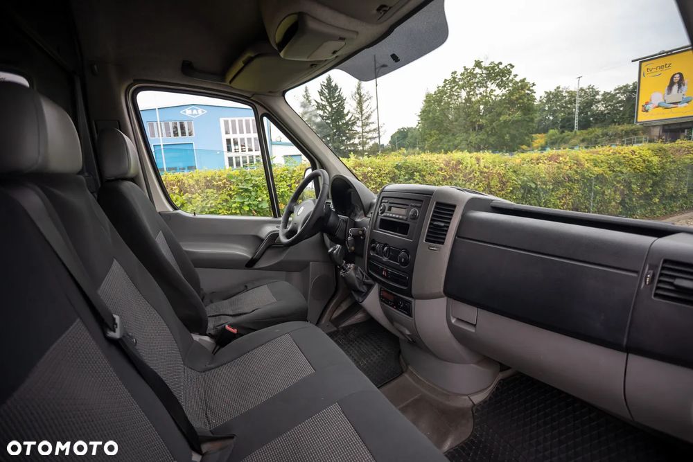 Volkswagen Crafter - 16