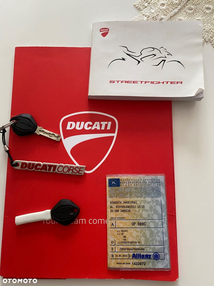 Ducati Streetfighter V2 - 20