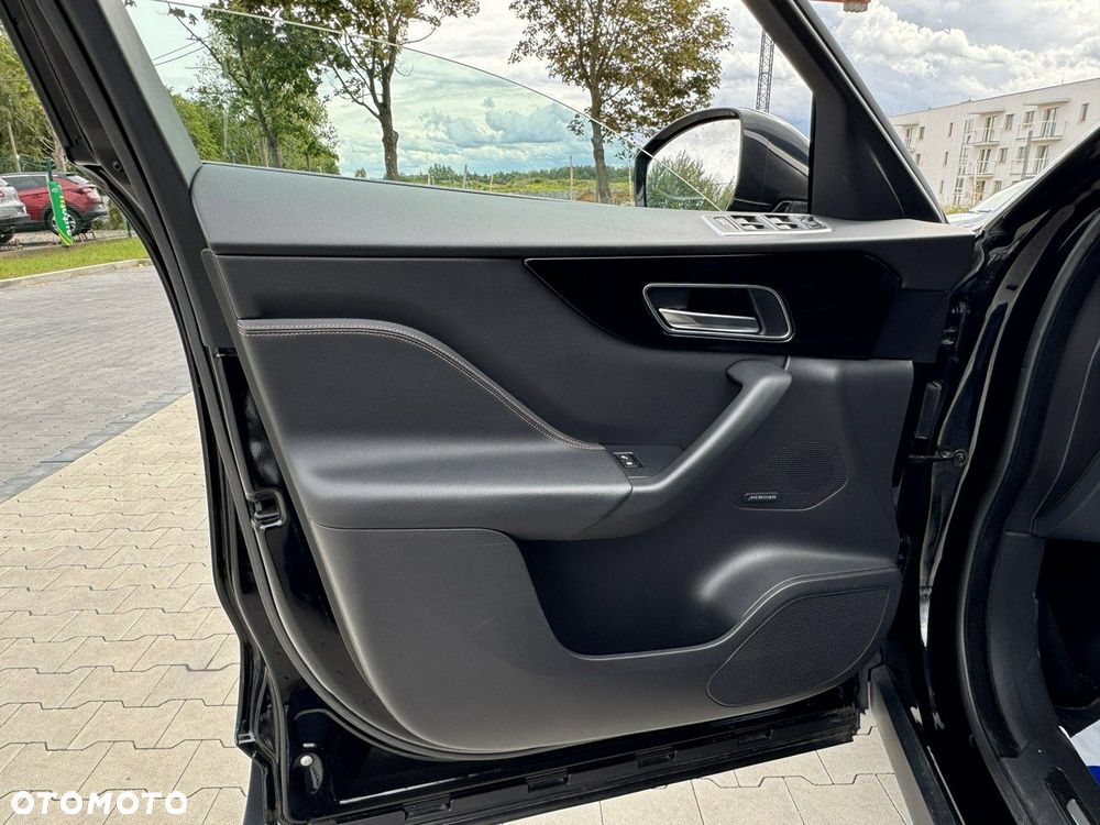 Jaguar F-Pace 2.0 i4D AWD Prestige - 15