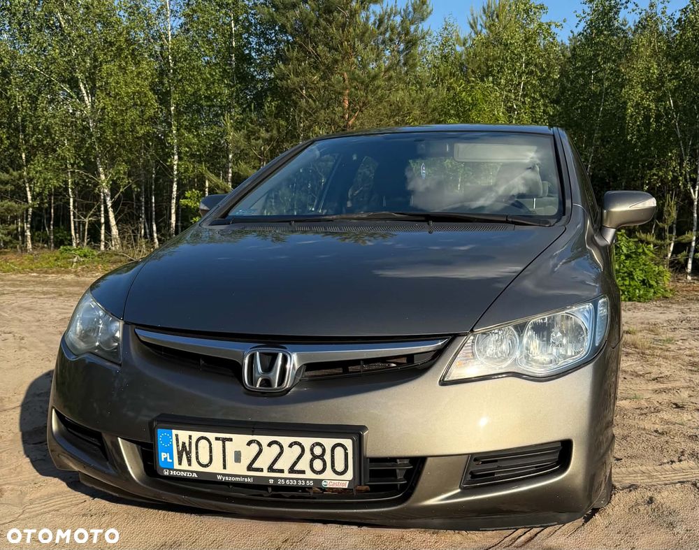 Honda Civic 1.8 Comfort - 14