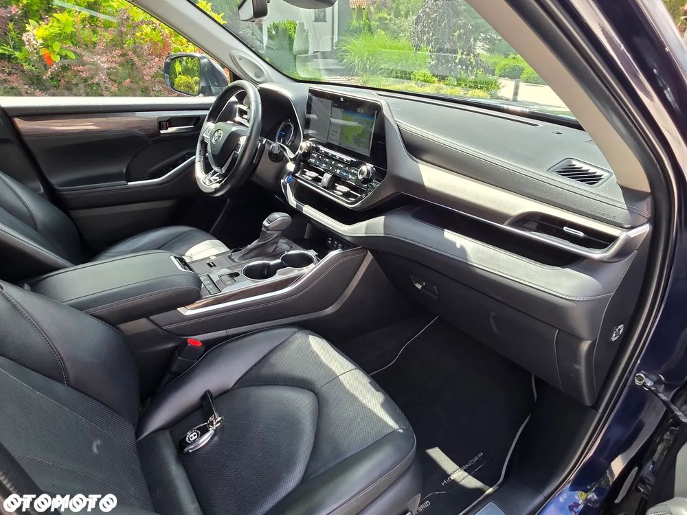 Toyota Highlander 2.5 Hybrid Executive Style - 21