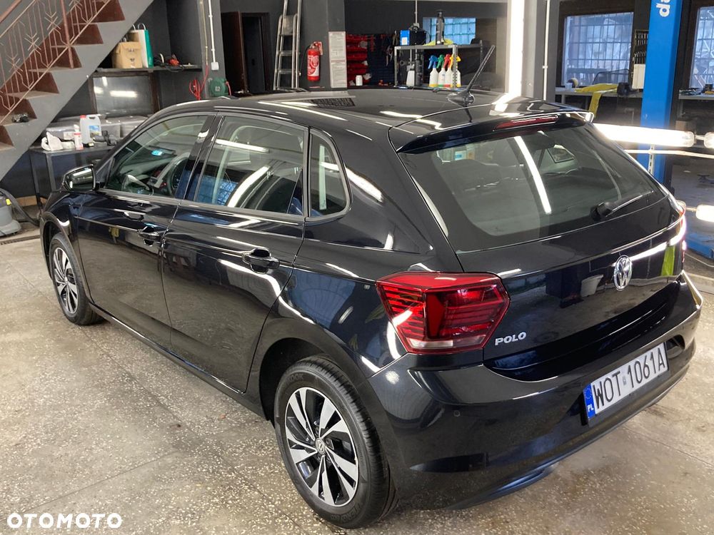 Volkswagen Polo 1.6 TDI SCR DSG Comfortline - 25