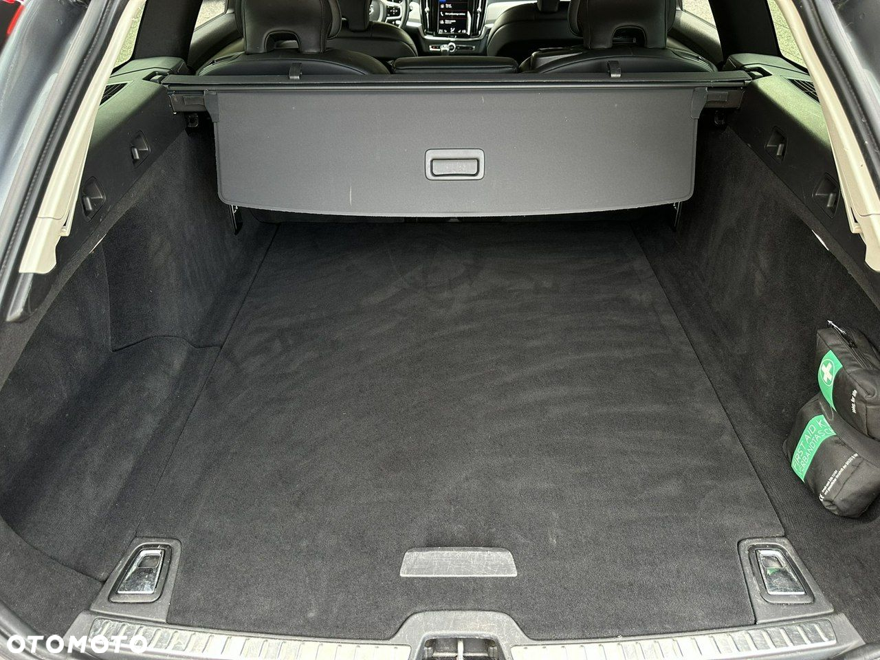 Volvo V90 Cross Country D5 SCR AWD Pro - 12