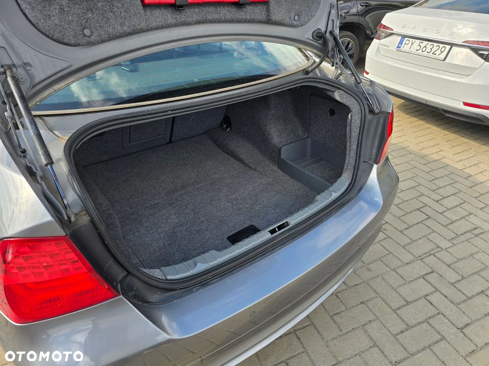 BMW Seria 3 - 18