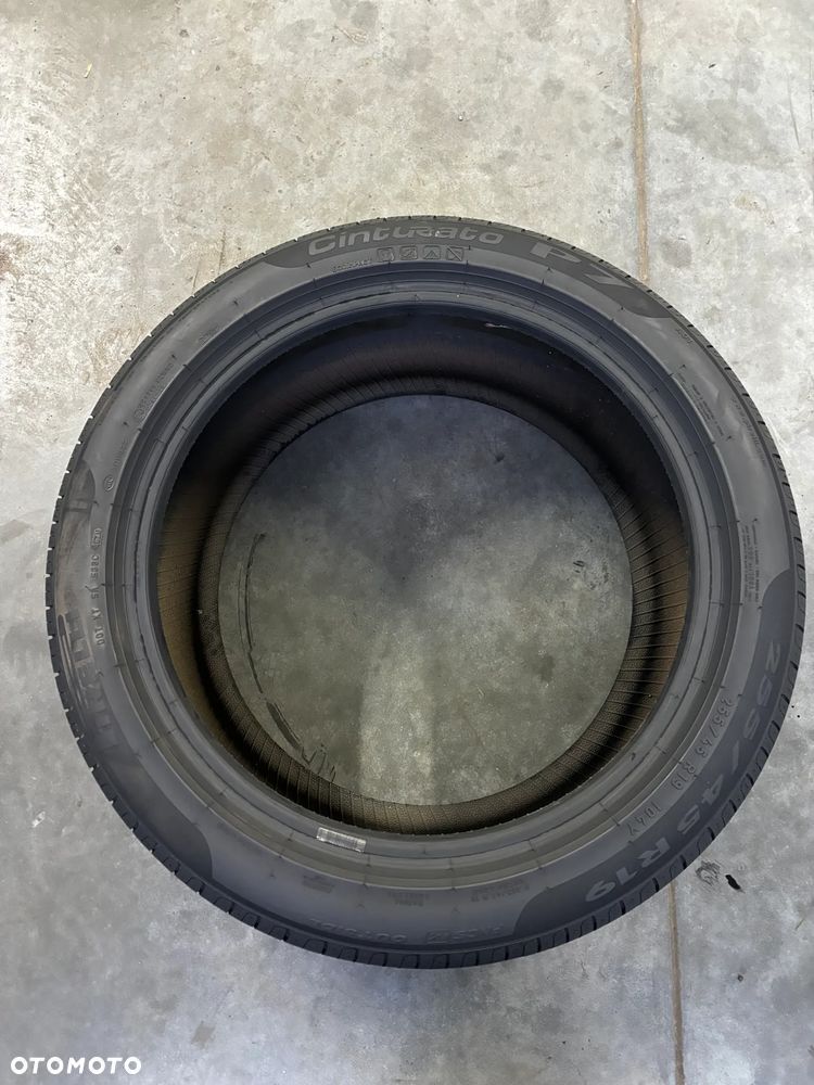 Opony letnie Pirelli Cinturato P7 - 255/45R19 - 3
