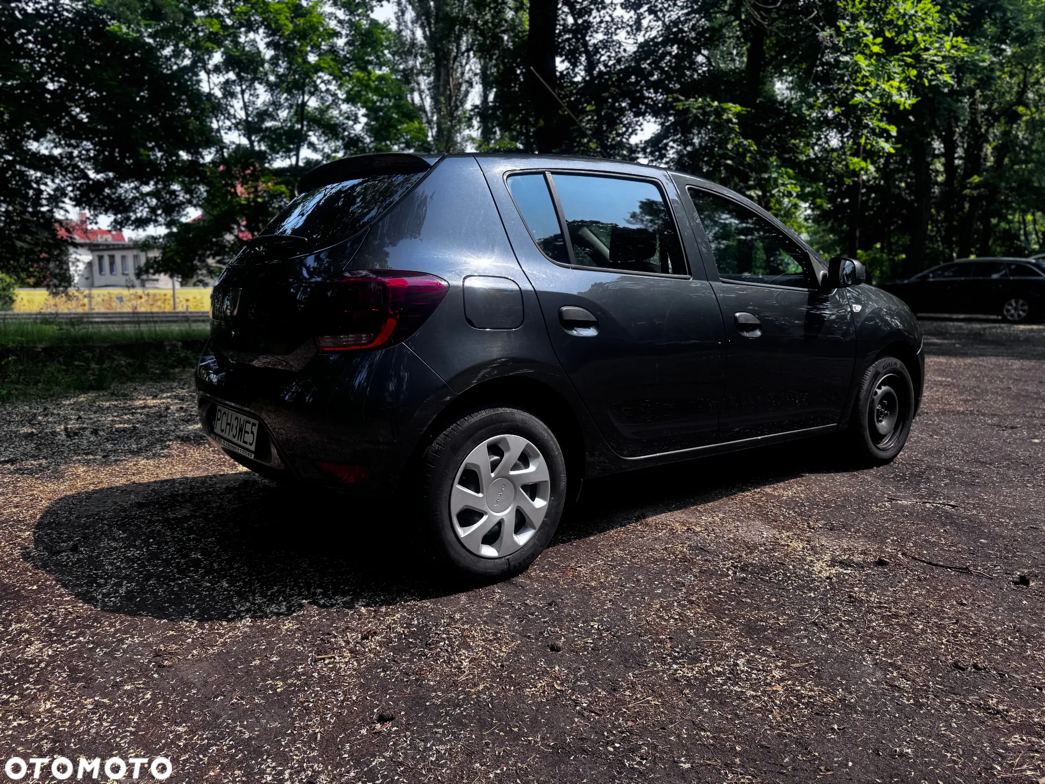 Dacia Sandero 1.0 SCe Laureate - 11