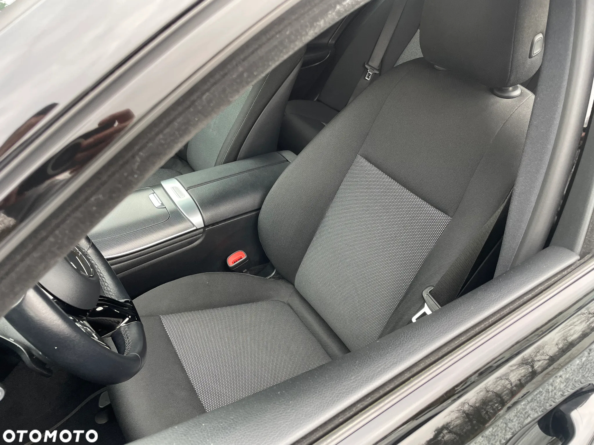Mercedes-Benz Klasa C 200 d T 9G-TRONIC - 23