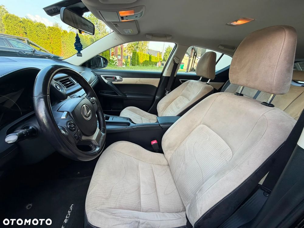 Lexus CT 200h Elite - 20