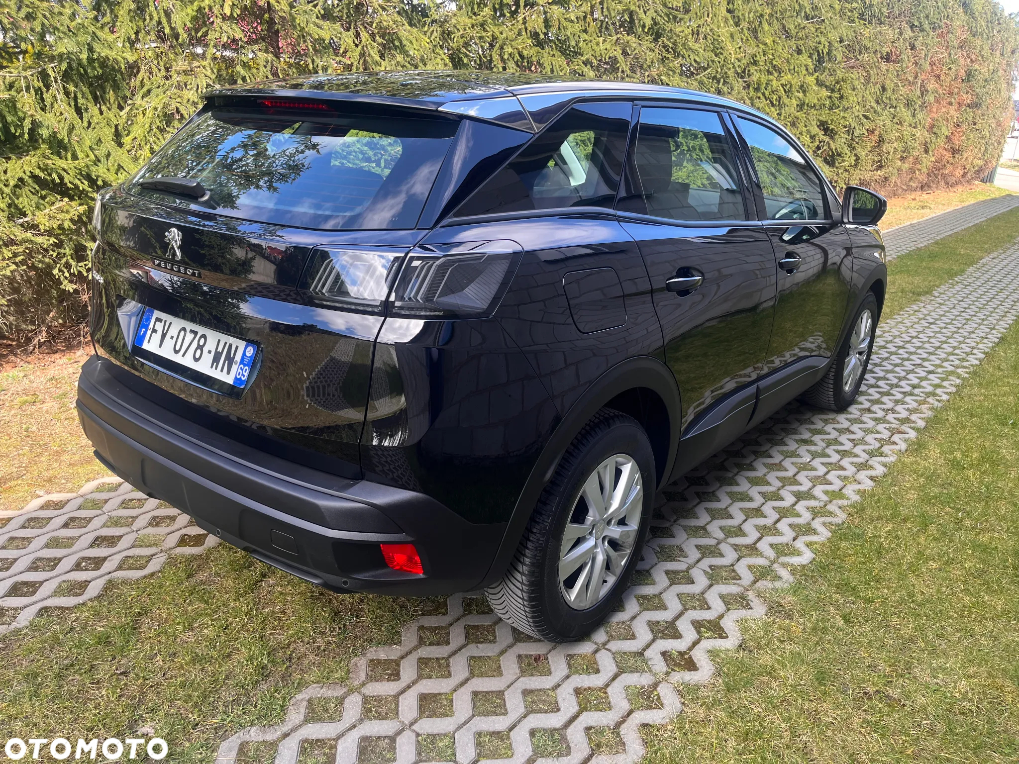 Peugeot 3008 1.2 PureTech GPF Active S&S EAT8 - 2