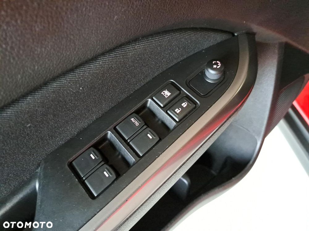 Suzuki Vitara 1.0 Boosterjet Premium 4WD - 31