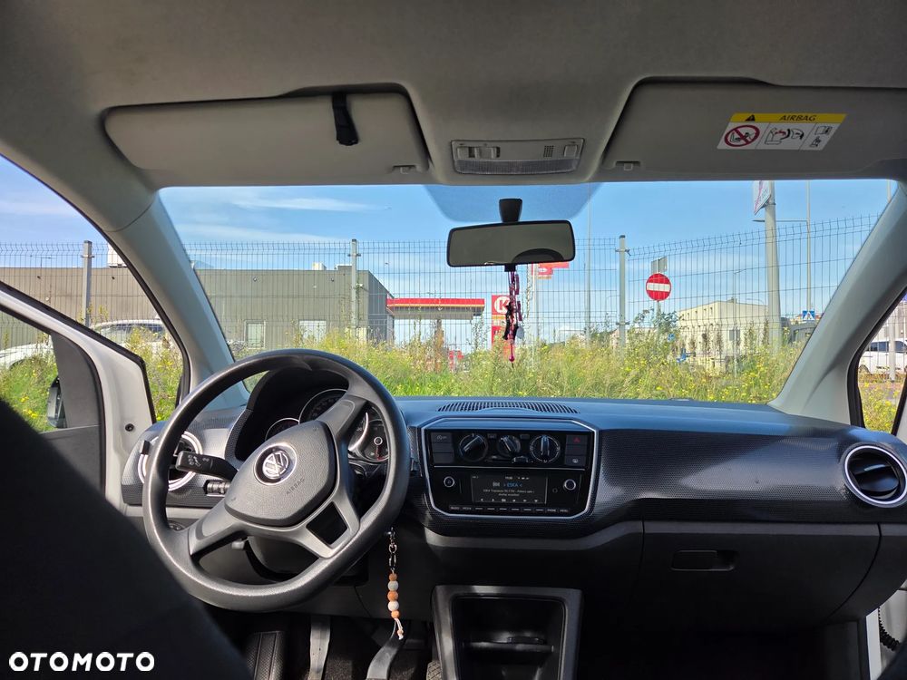 Volkswagen up! 1.0 high - 8
