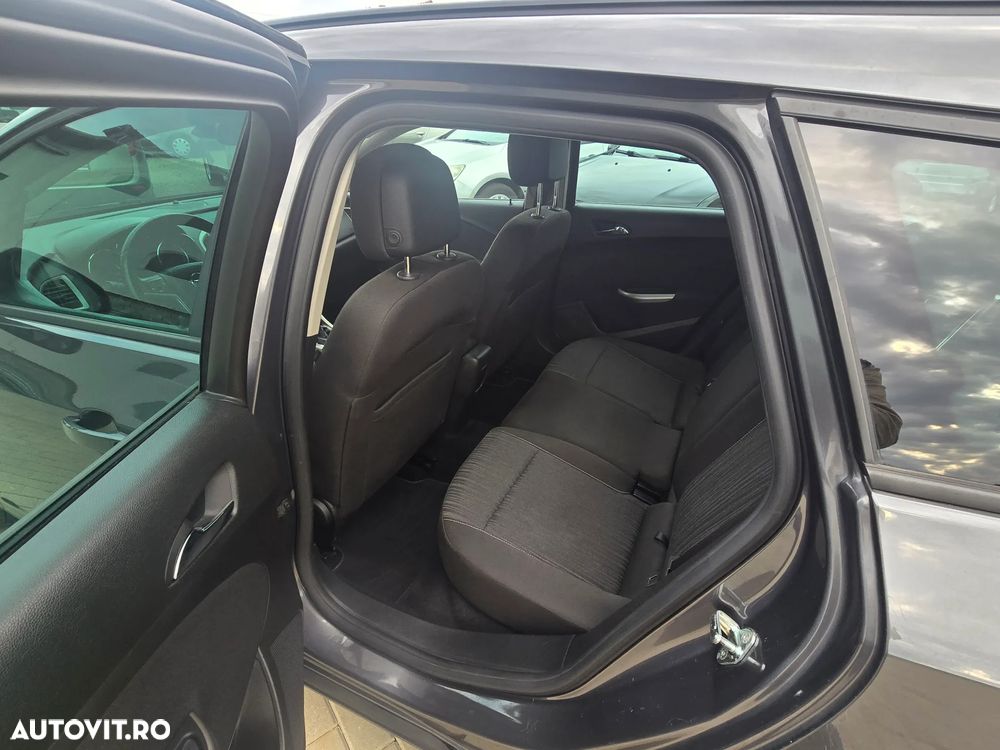 Opel Astra 1.4 Turbo ECOTEC 150 Edition - 12