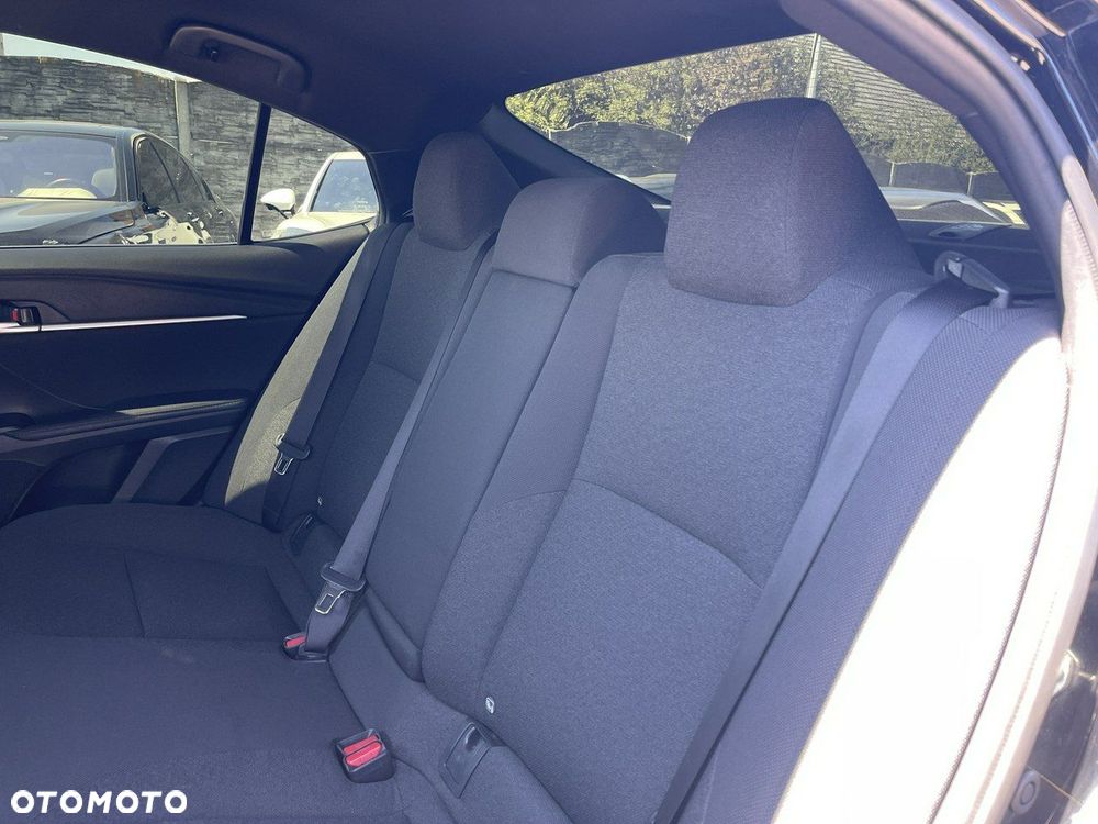 Toyota Camry 2.5 Hybrid Dynamic Force Comfort e-CVT - 15