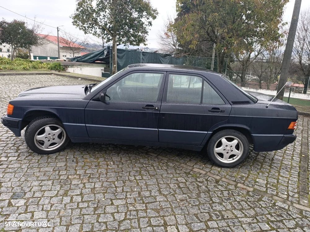 Mercedes-Benz W201 (1982-1993) 190 E 1.7 - 5