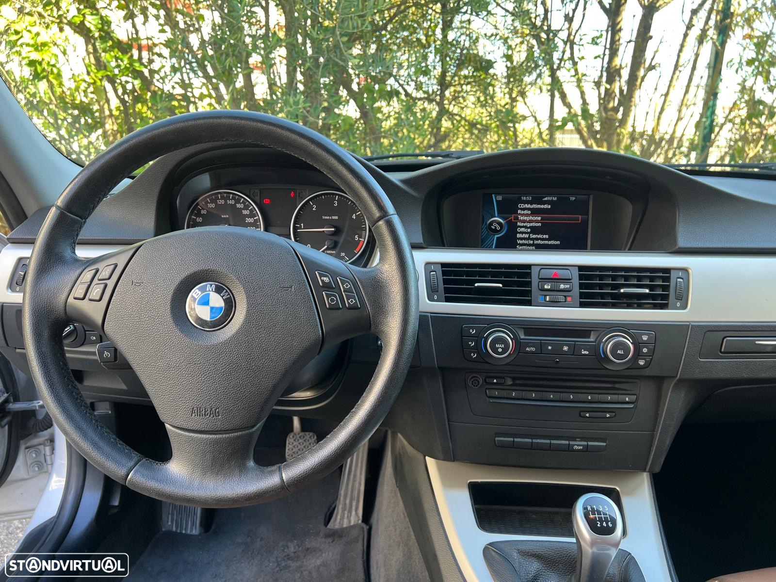 BMW 318 d Touring - 5