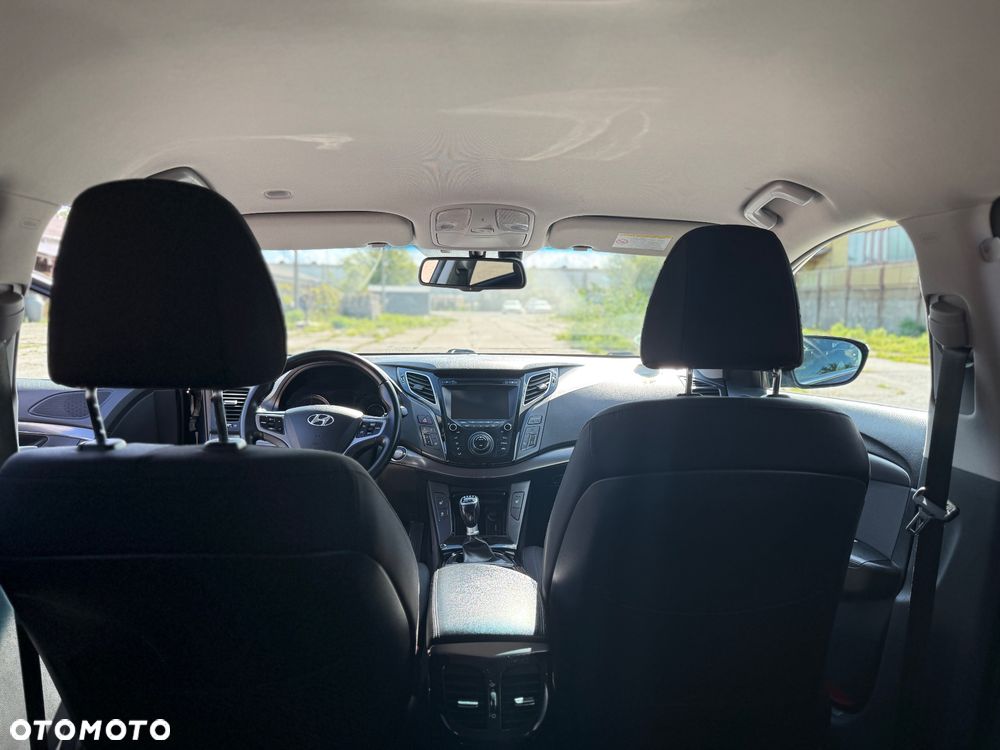 Hyundai i40 1.6 GDI Comfort + - 28