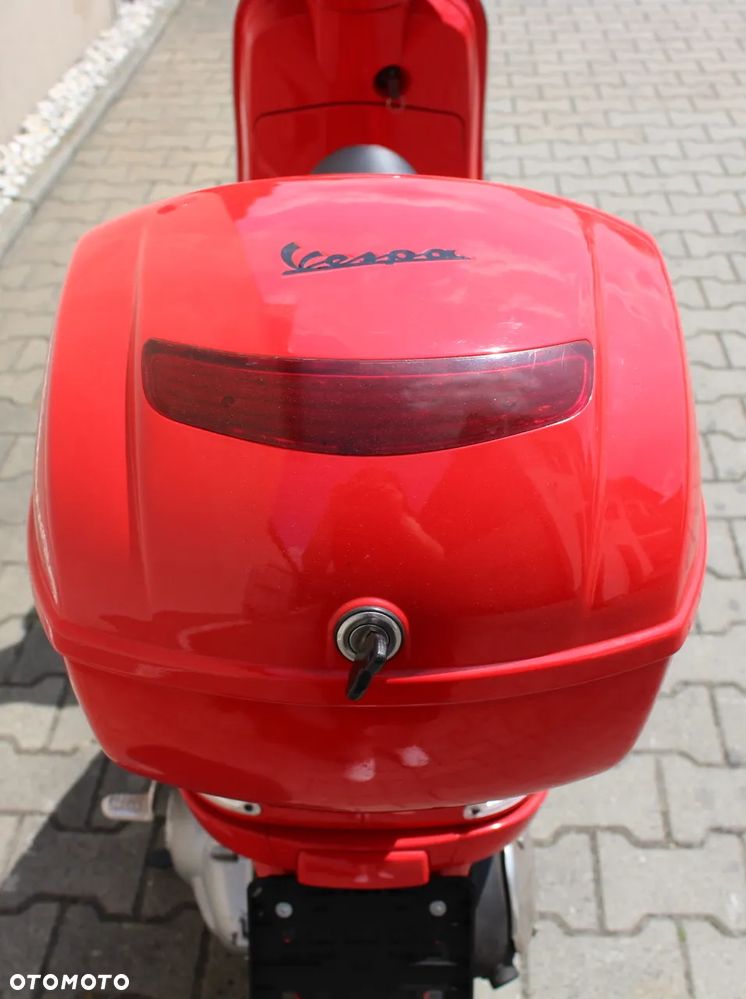 Piaggio Vespa - 9