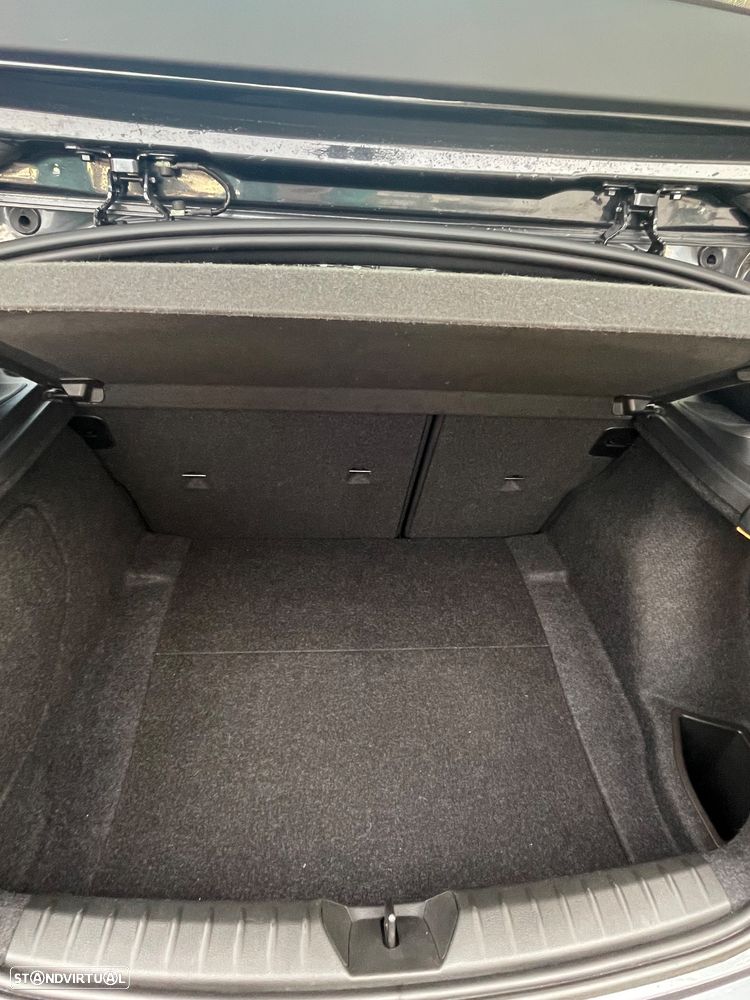 BMW 116 i Pack M - 16