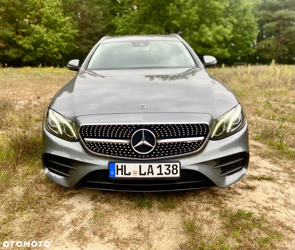 Mercedes-Benz Klasa E 220 d T 9G-TRONIC AMG Line - 2