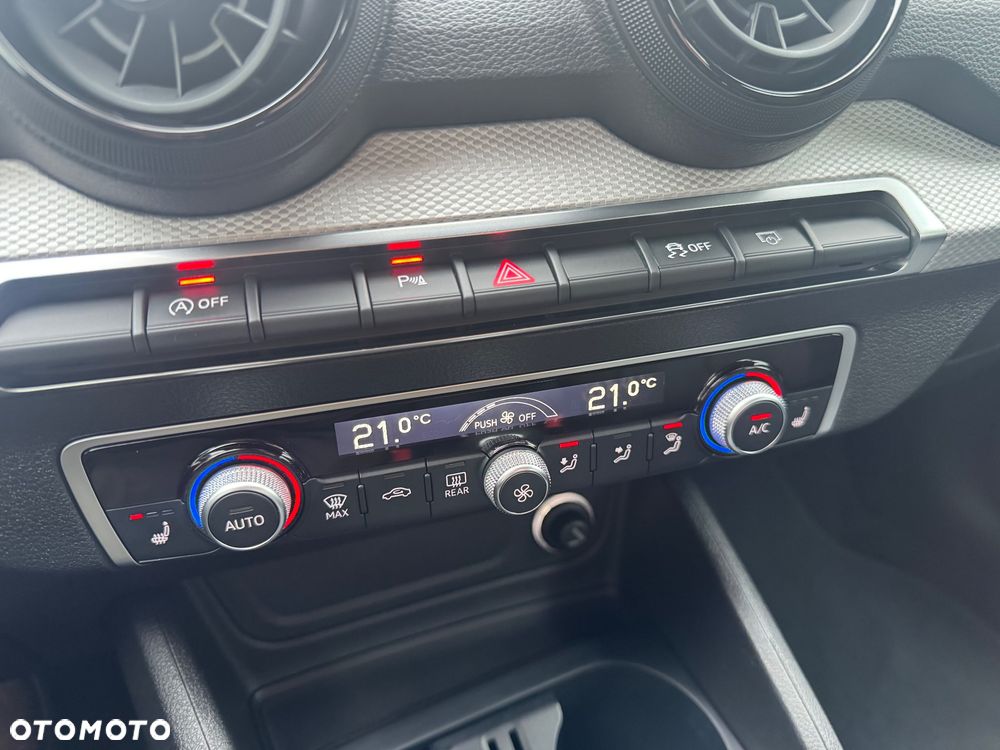 Audi Q2 30 TFSI Sport S tronic - 37