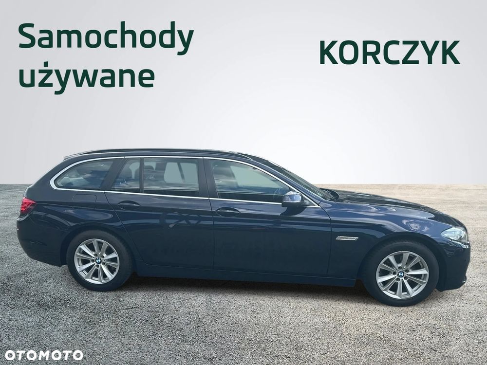 BMW Seria 5 520d Touring - 6