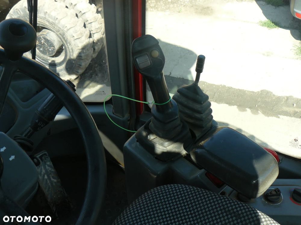 Volvo L30G - 5