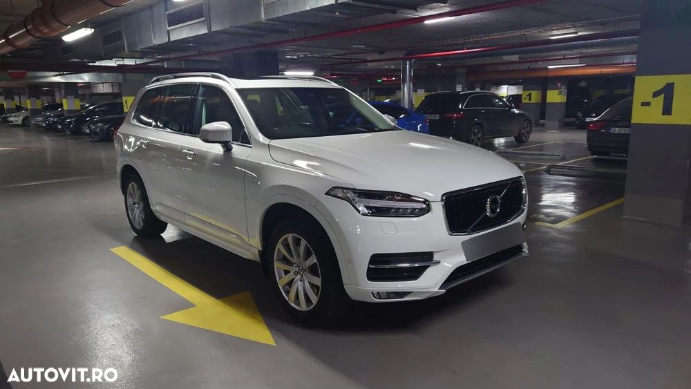 Volvo XC 90 D5 AWD Momentum - 9