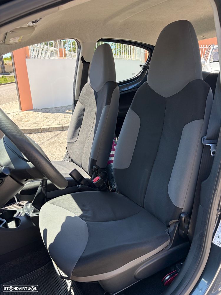 Peugeot 107 1.0 Access - 5
