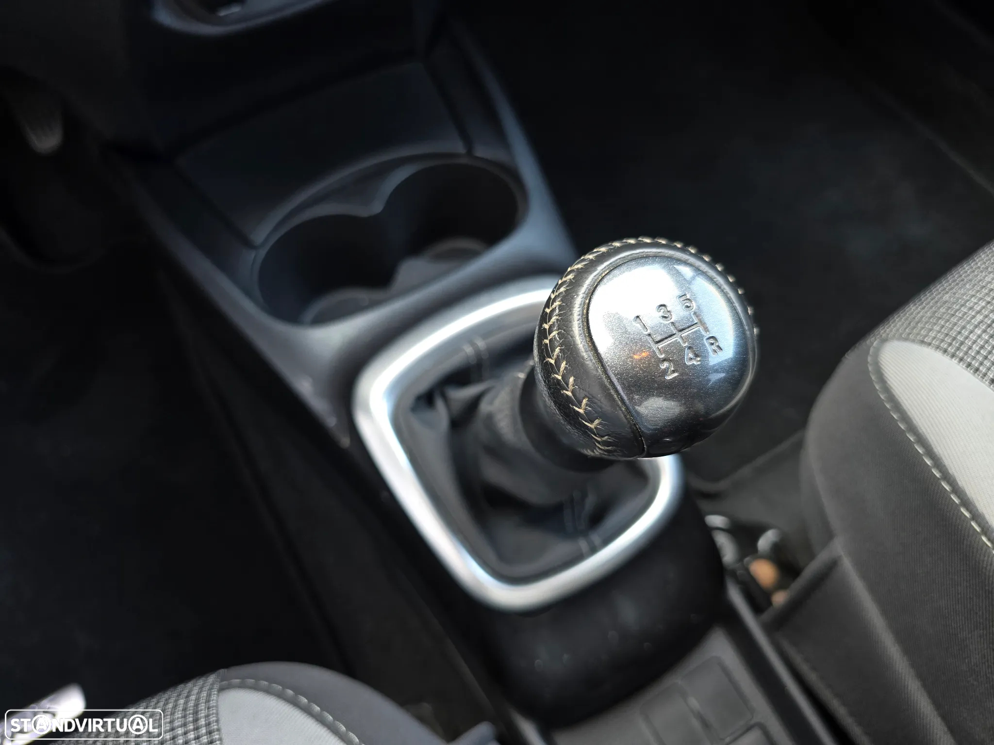 Toyota Yaris 1.0 VVT-i Y20 Club - 19