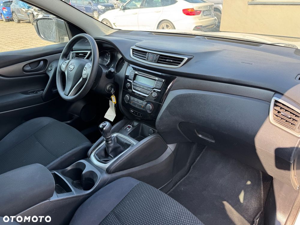 Nissan Qashqai - 10