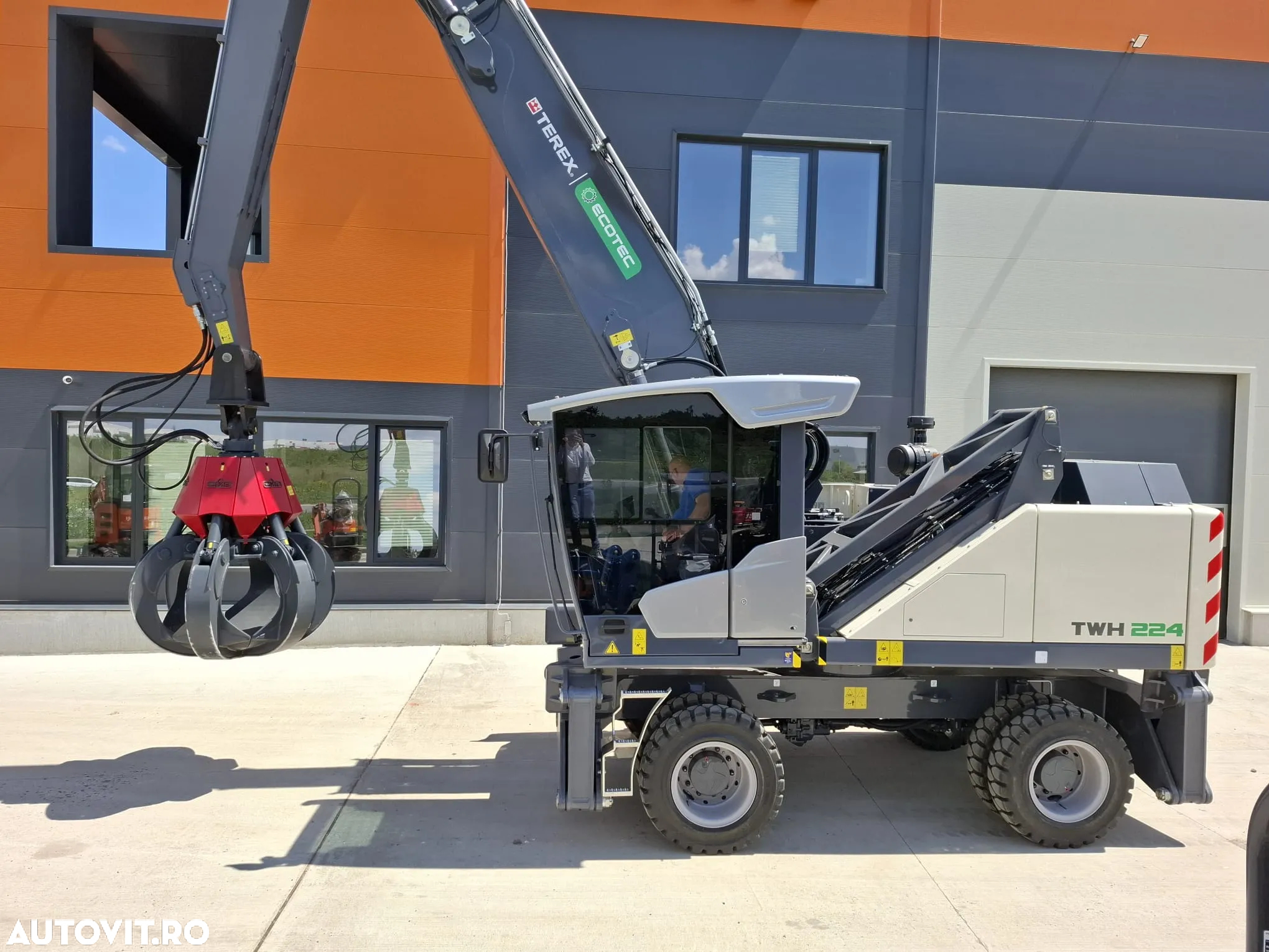 Terex FUCHS 26t, brate 11m, graifer 5 petale, cale fata spate-garantie, posibilitate leasing-269.000 EUR+tva - 7