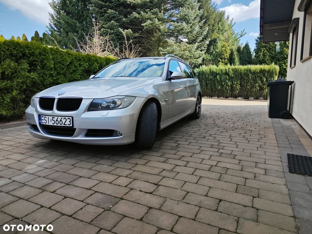 BMW Seria 3 320d - 8