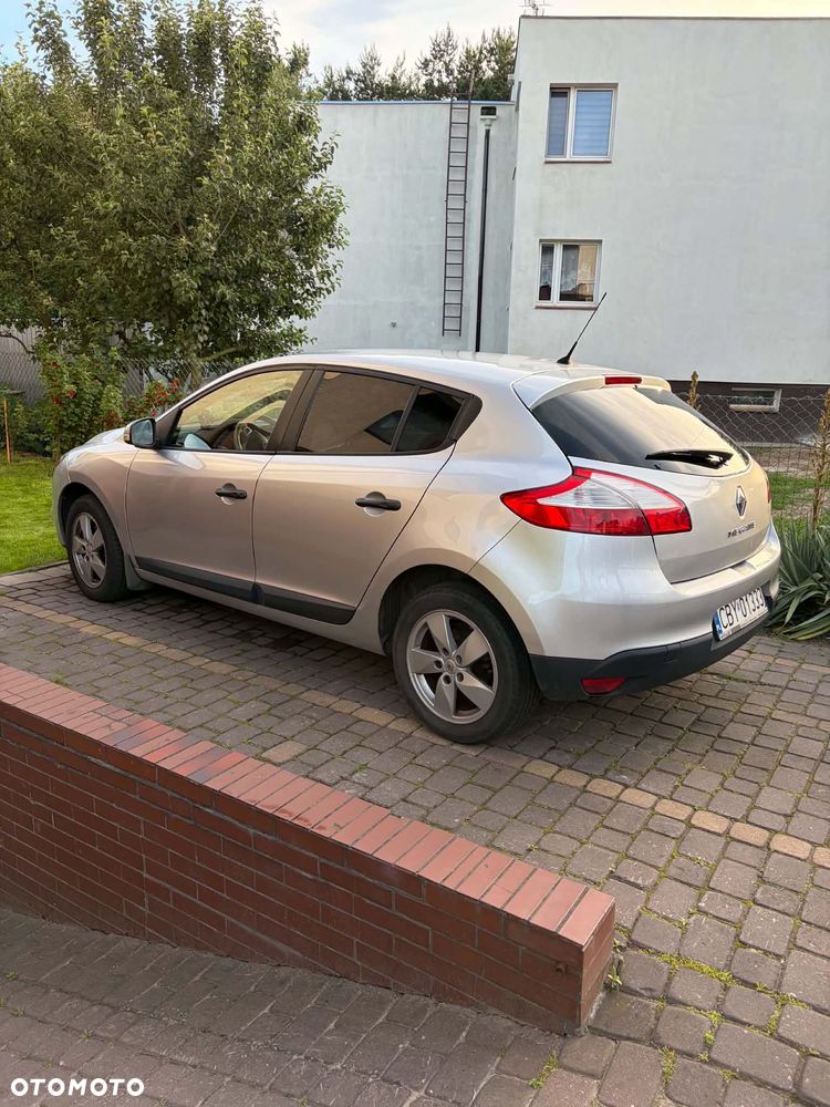 Renault Megane 1.6 16V Generation - 8