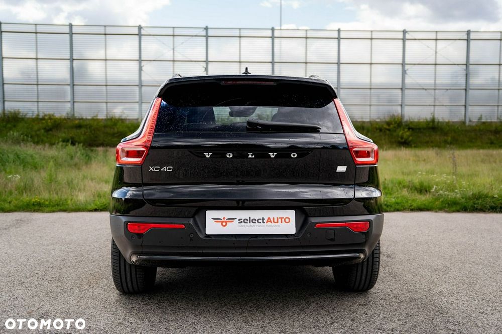Volvo XC 40 - 6