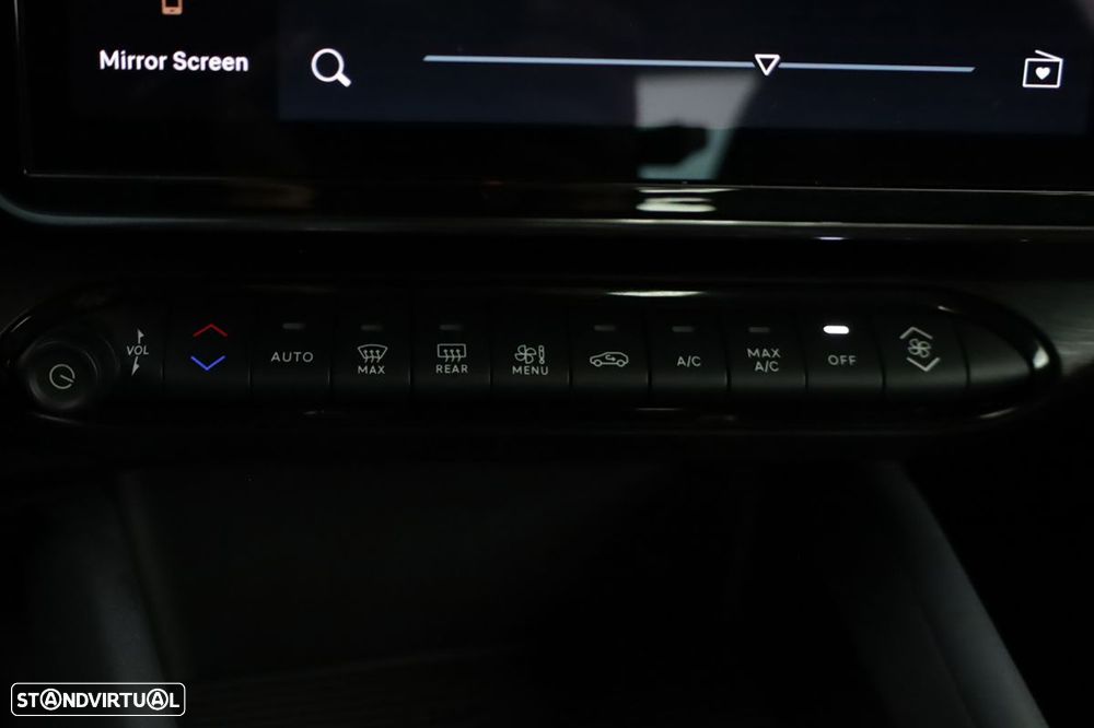 Alfa Romeo Junior Elletrica 50 kWh - 13