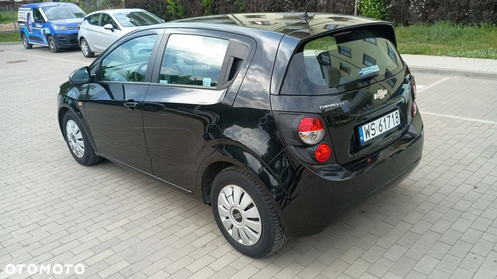 Chevrolet Aveo 1.4 16V LT - 7