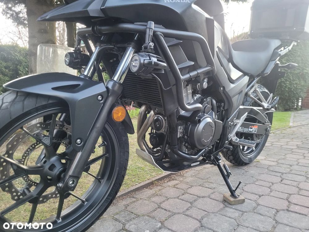 Honda CB - 16