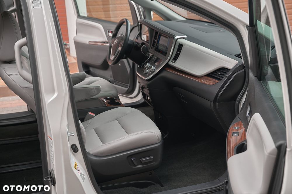 Toyota Sienna 3.5 V6 Limited AWD - 23