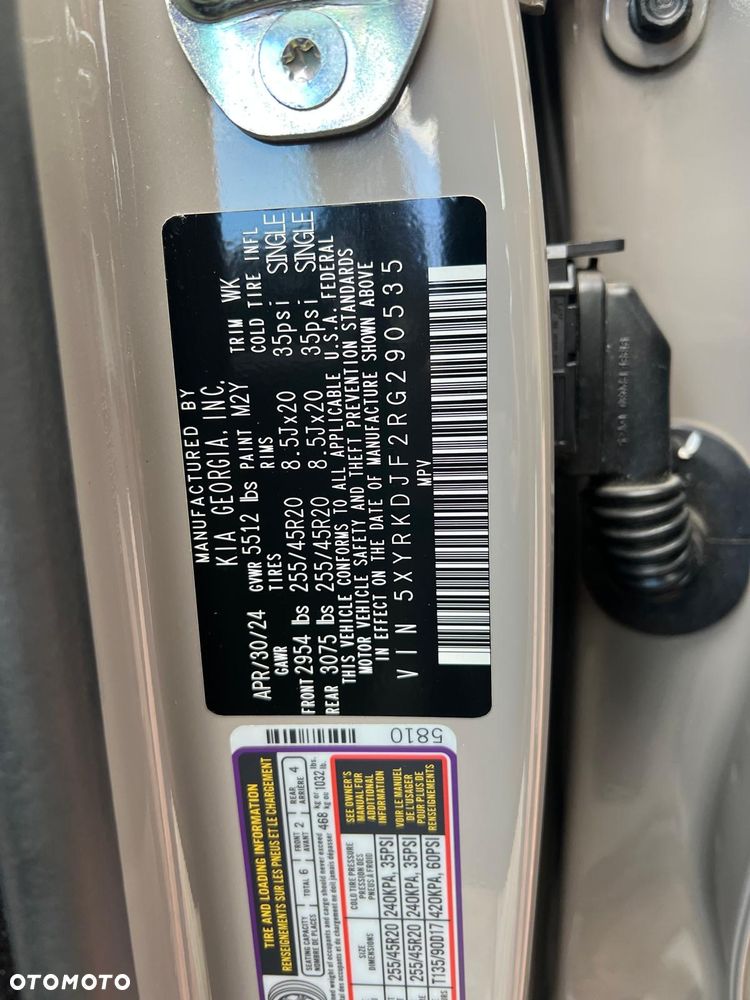 Kia Sorento - 40