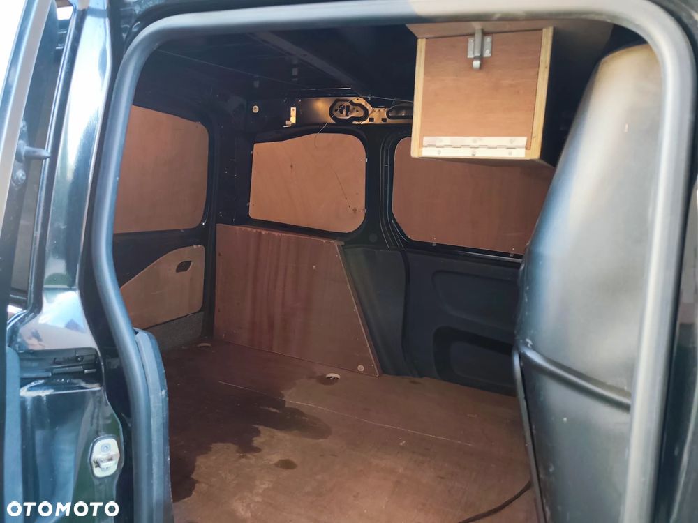 Peugeot Partner BlueHDi 100 Stop&Start Active - 32