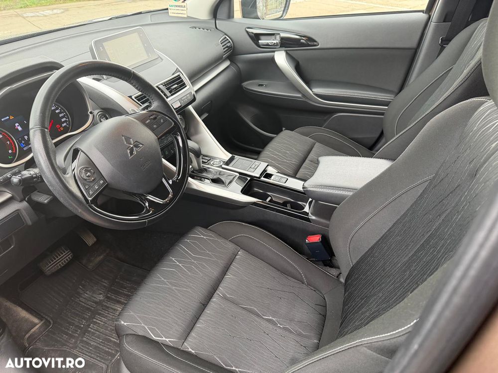 Mitsubishi Eclipse-Cross 1.5-litre 16-valve DOHC MIVEC Intense Aut. - 7
