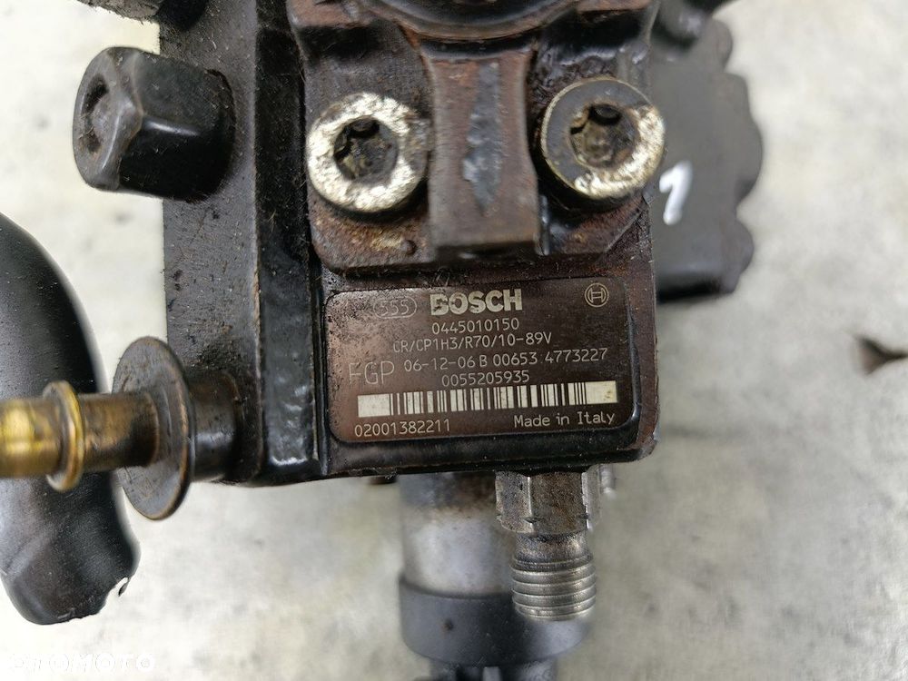 POMPA WTRYSKOWA FIAT CROMA II 0055205935 0445010150  BOSCH 1.9 JTD - 6