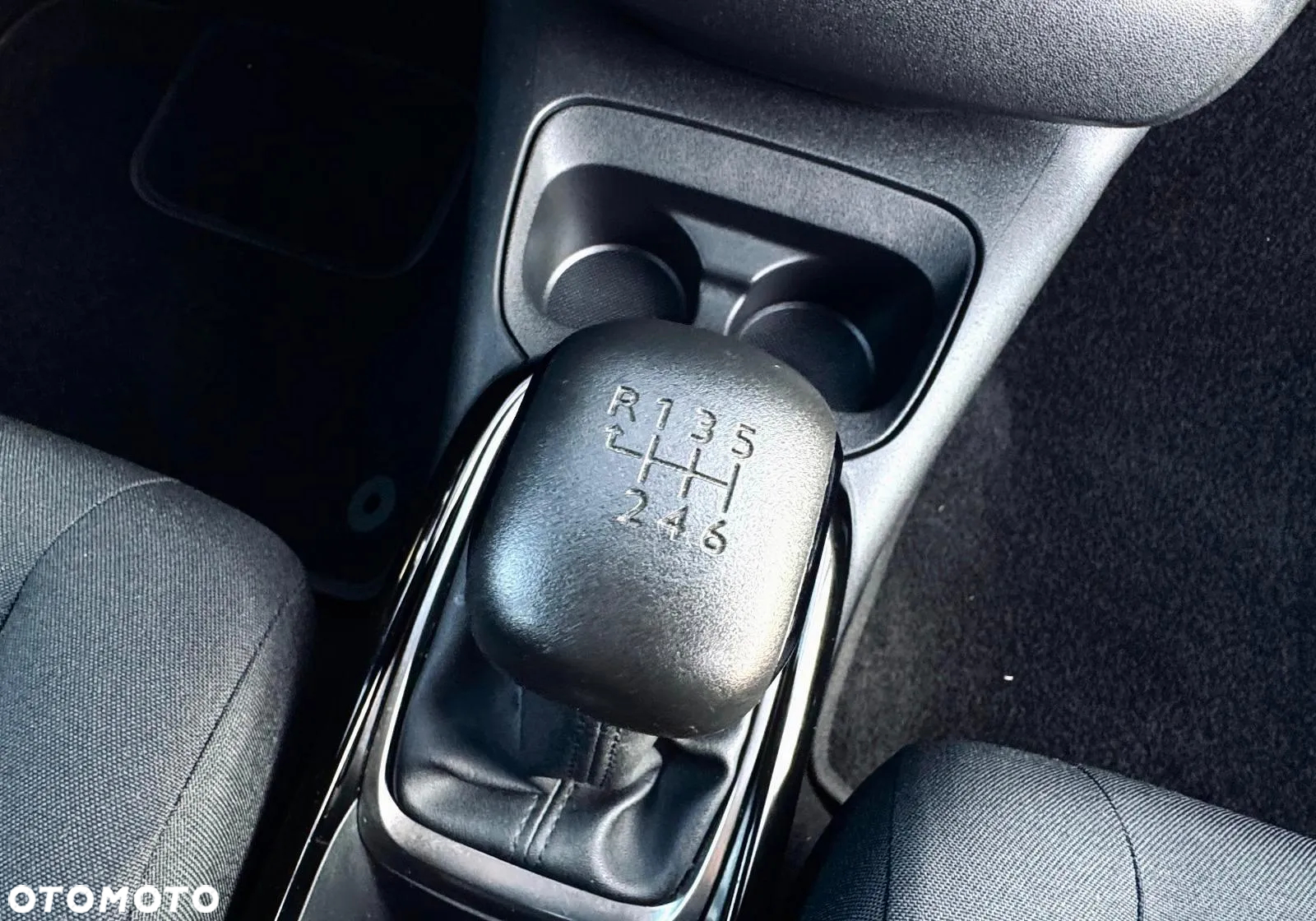 Citroën C4 Cactus - 38