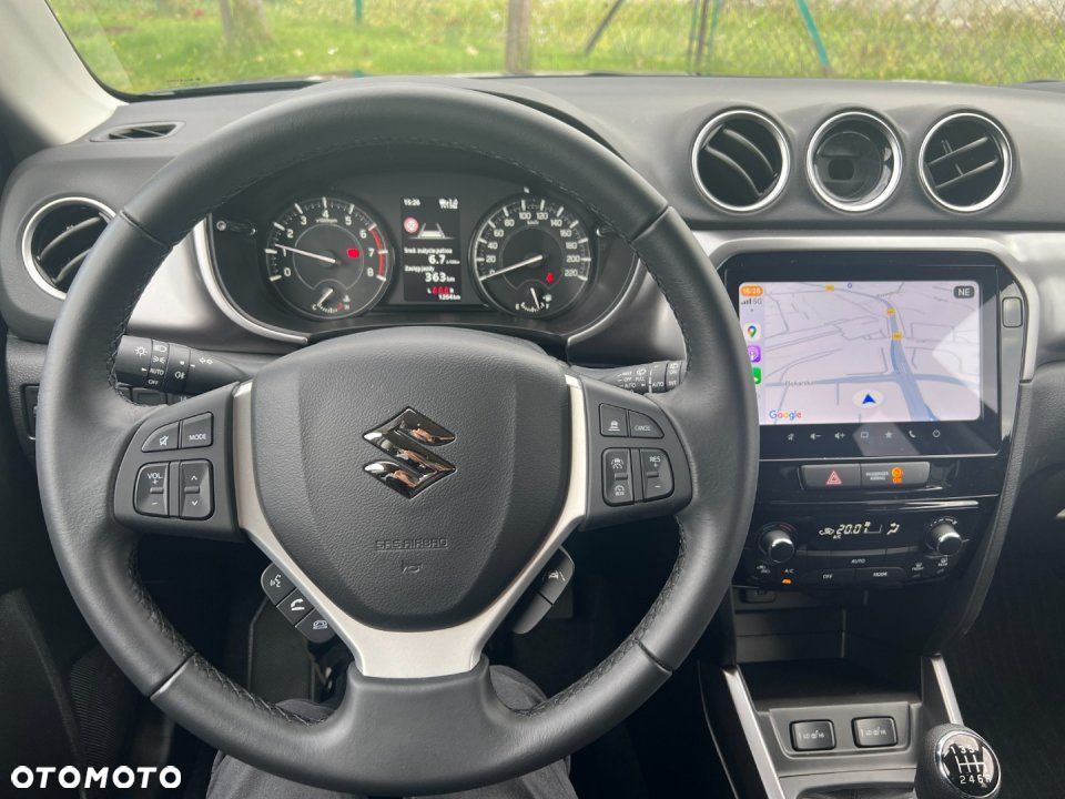 Suzuki Vitara - 12