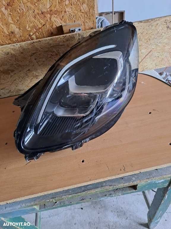 Far stanga Ford Puma ST Line led an 2020-2024 original - 1