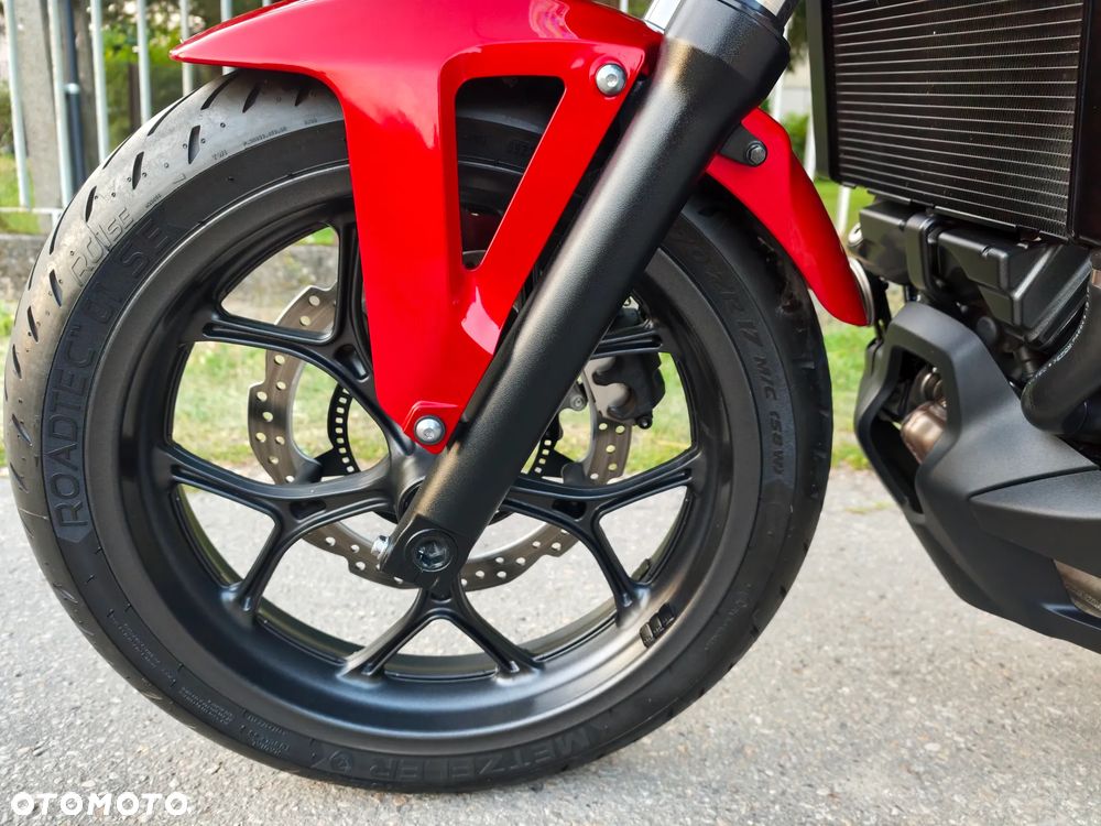 Honda NC - 17