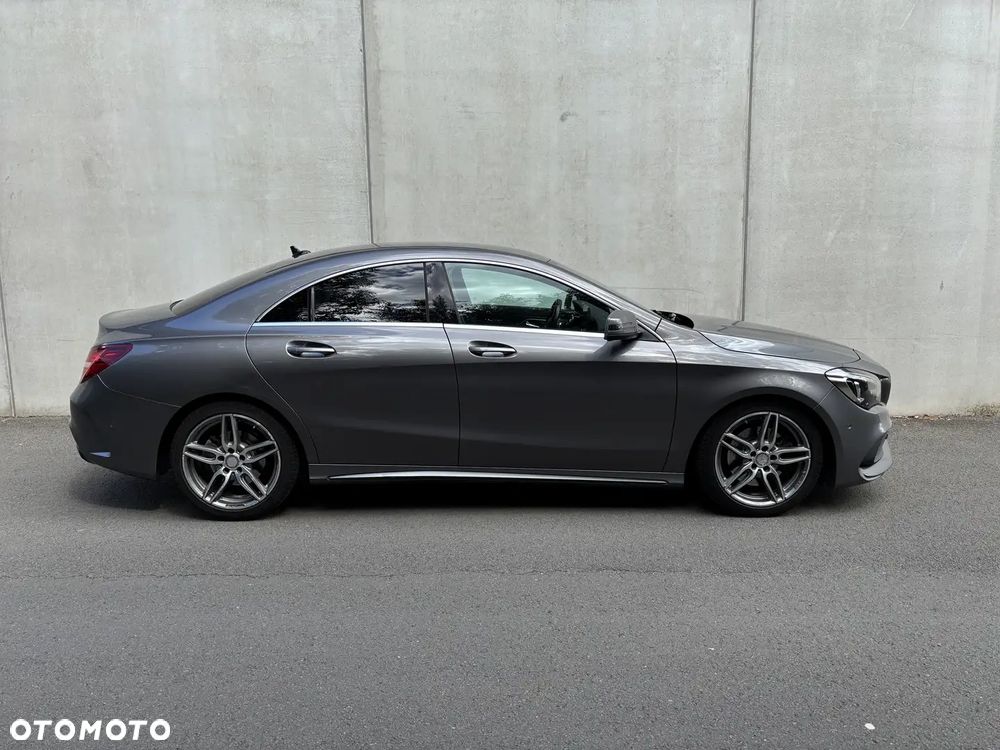 Mercedes-Benz CLA - 4