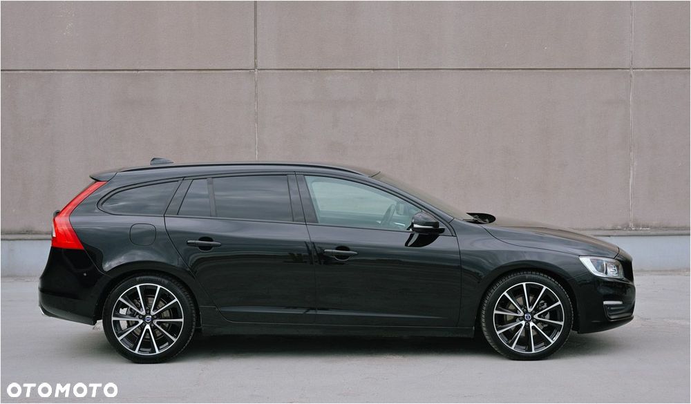 Volvo V60 D3 Drive-E Kinetic - 15